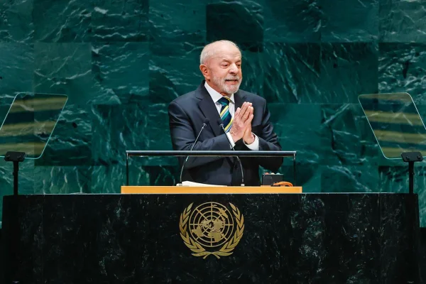 Governo Lula considera positivo Trump não ter citado Brasil em fala na ONU - destaque galeria