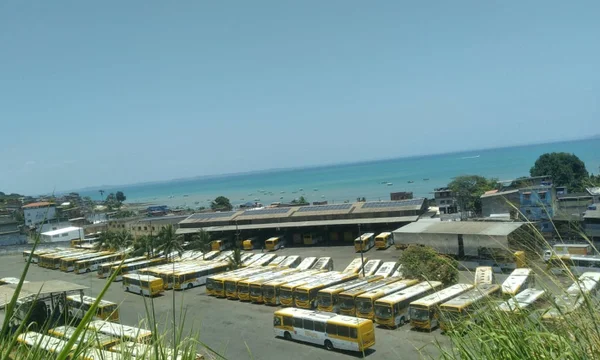 PT aciona Justiça Eleitoral após ônibus ficarem nas garagens em Salvador - destaque galeria