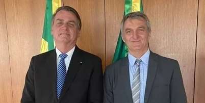Jair Bolsonaro ao lado do seu irmão, Renato Bolsonaro Foto: Reprodução