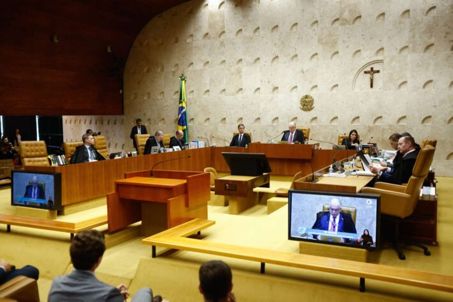Crise no STF tomou conta do debate público às vésperas da eleição presidencial