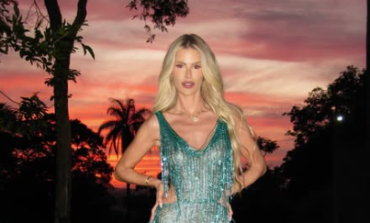 Imagem da matéria: Yasmin Brunet teve encontro privado com Vorcaro após festa 'bizarra' bancada por ele
