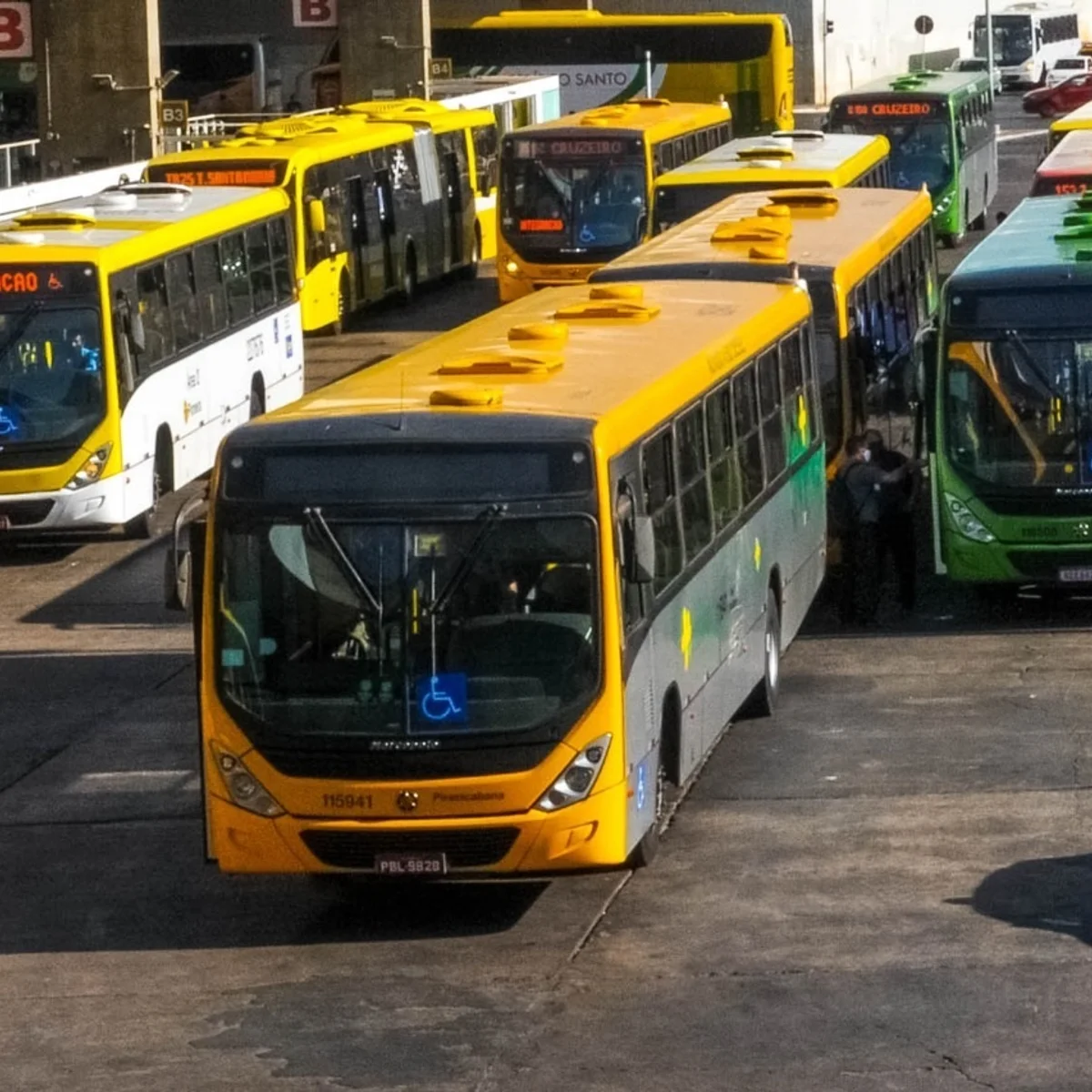 TRE-SP determina 100% da frota de ônibus na capital no domingo de 2° turno