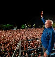 Lula em discurso de reeleição em São Paulo, no último domingo, 25 Foto: Ricardo Stuckert