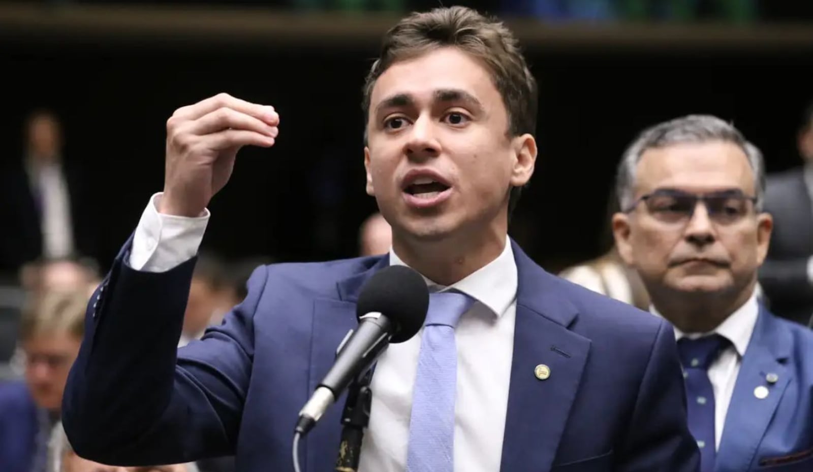 Um pedido do TRE-MG investiga suposta divulgação de documento falso pelo deputado Ric