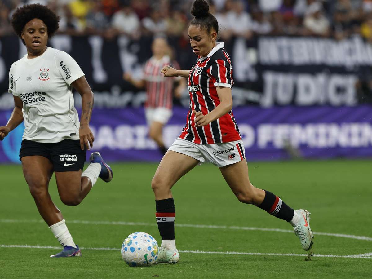 São Paulo x Corinthians na final do Brasileirão Feminino: onde assistir ao vivo, horário e escalações