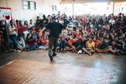 O projeto será registrado em um documentário com lançamento previsto após o término das oficinas