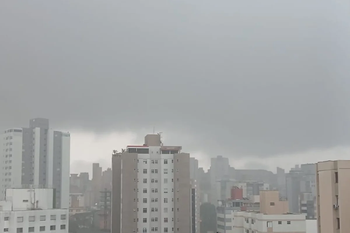MG: 114 cidades estão sob alerta de chuva intensa, granizo e ventos fortes