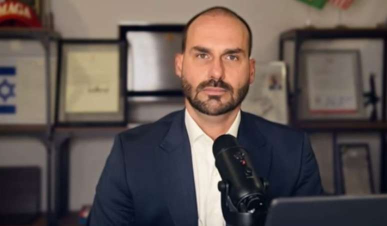 Eduardo Bolsonaro critica Moraes após ordem de prisão: 'EUA não cumprirão tais delírios'