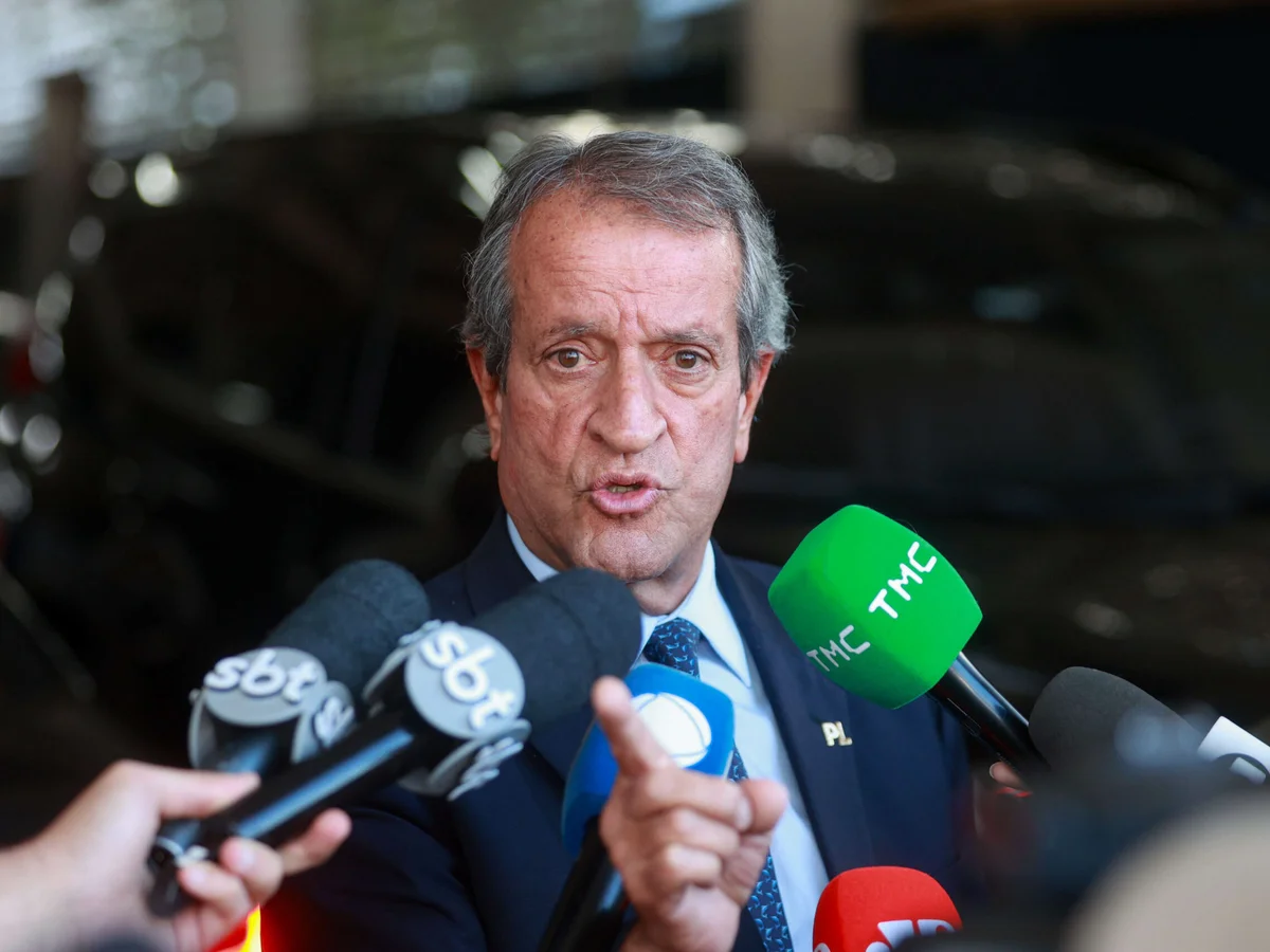 Presidente do PL, Valdemar Costa Neto reconhece vitória de Lula