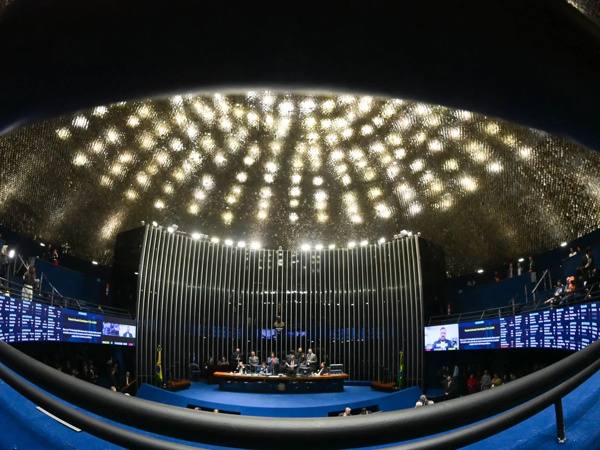 Com debate no Congresso, CNBB afirma ser contra redução da maioridade penal