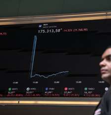 'Circuit breaker' é acionado em momentos de turbulência econômica, política e financeira, diante de quedas acentuadas na Bolsa brasileira Foto: Werther Santana/Estadão / Estadão