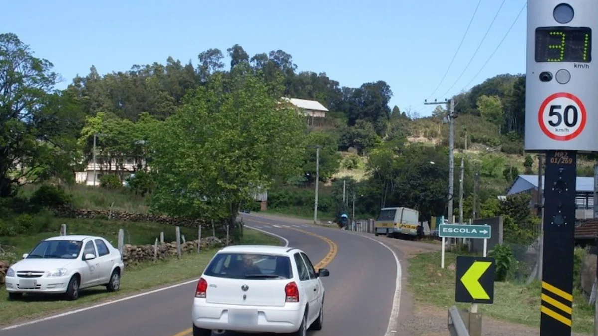 fiscalização de velocidade com radar