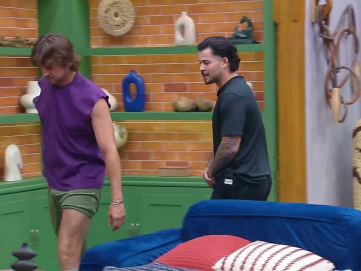 A Fazenda 18: Daniel Erthal e Jottapê protagonizam barraco: 'Bate em mulher'