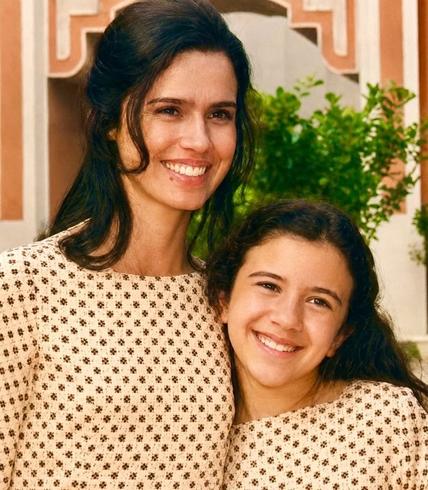 Lembra dela? Carolina Pavanelli, atriz mirim dos anos 90, resgata foto com Xuxa; veja como ela está após mudar de carreira
