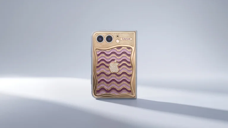 iPhone Duo de ouro com diamantes custa quase meio milhão de reais