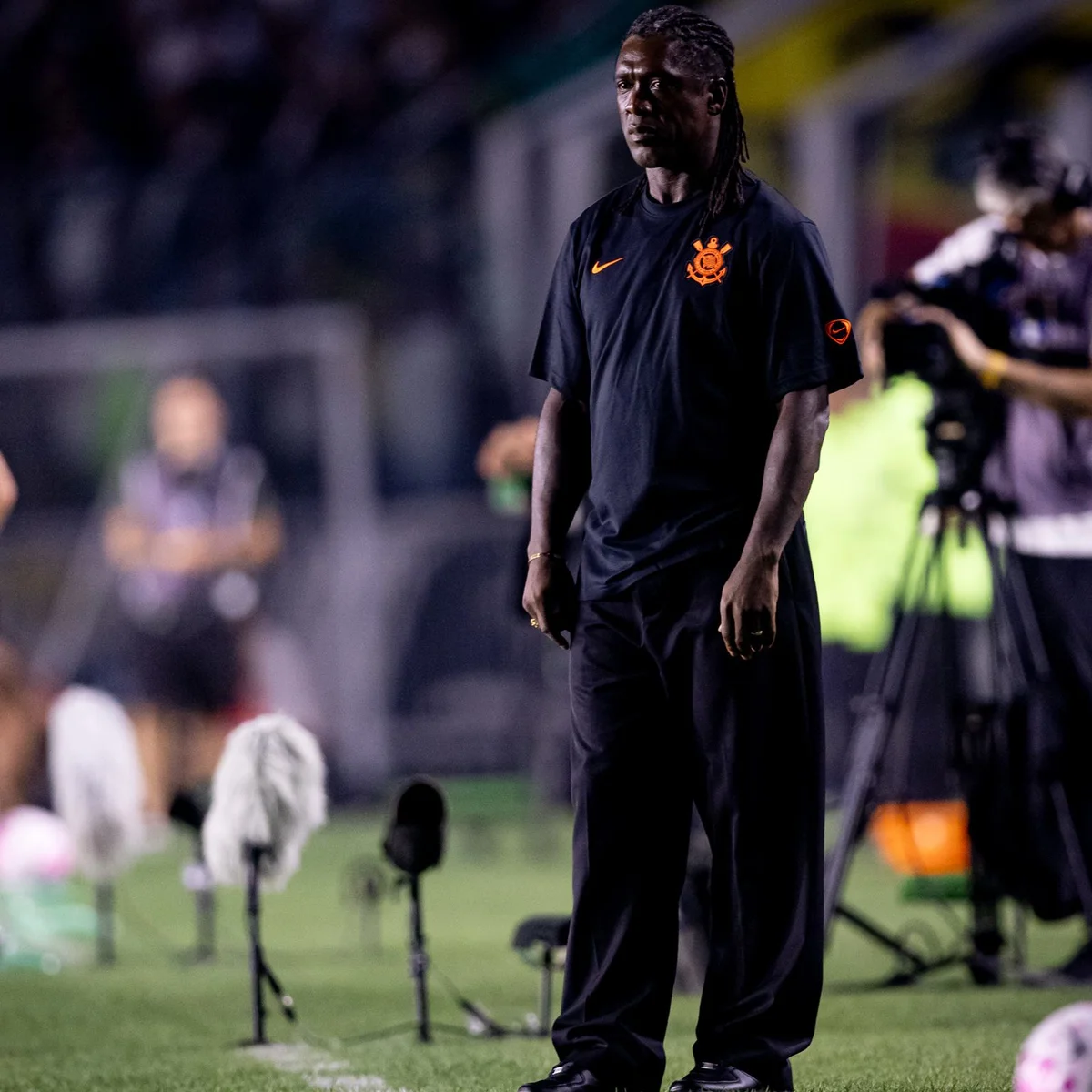Mídia espanhola sobre estreia de Seedorf no Corinthians: "Enorme decepção"