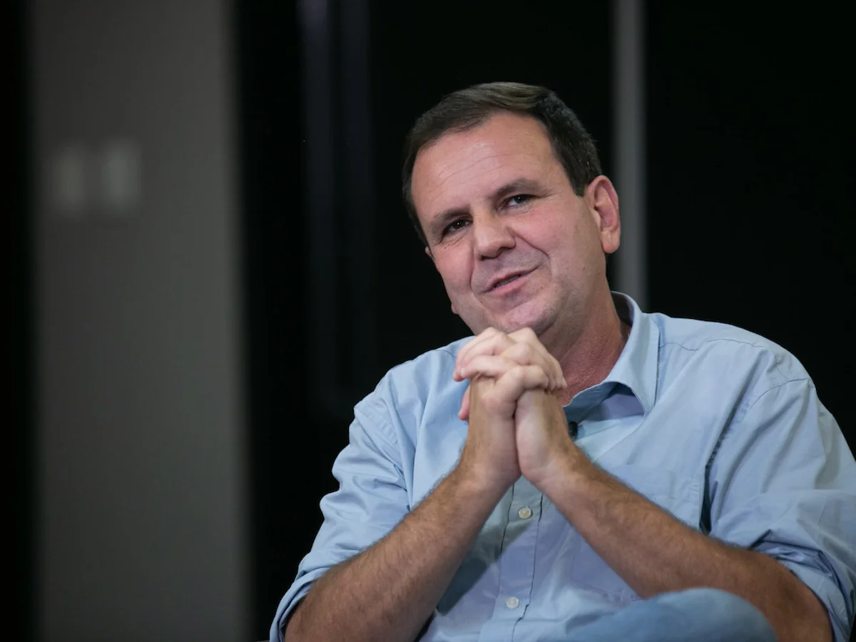 Paes chama desistência de Garotinho em recurso de manobra para eleger Ruas
